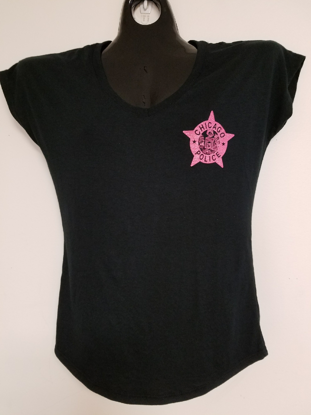 LADY BLACK V-NECK T-SHIRT PINK GLITTER STAR | chicago fop